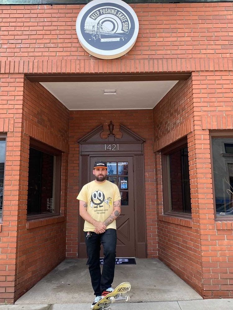 keep pushing skateshop
